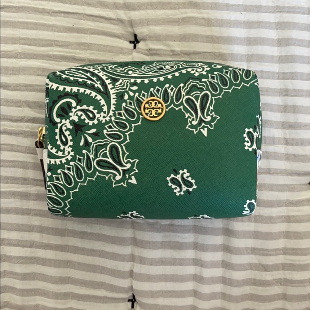 Tory Burch makeup case